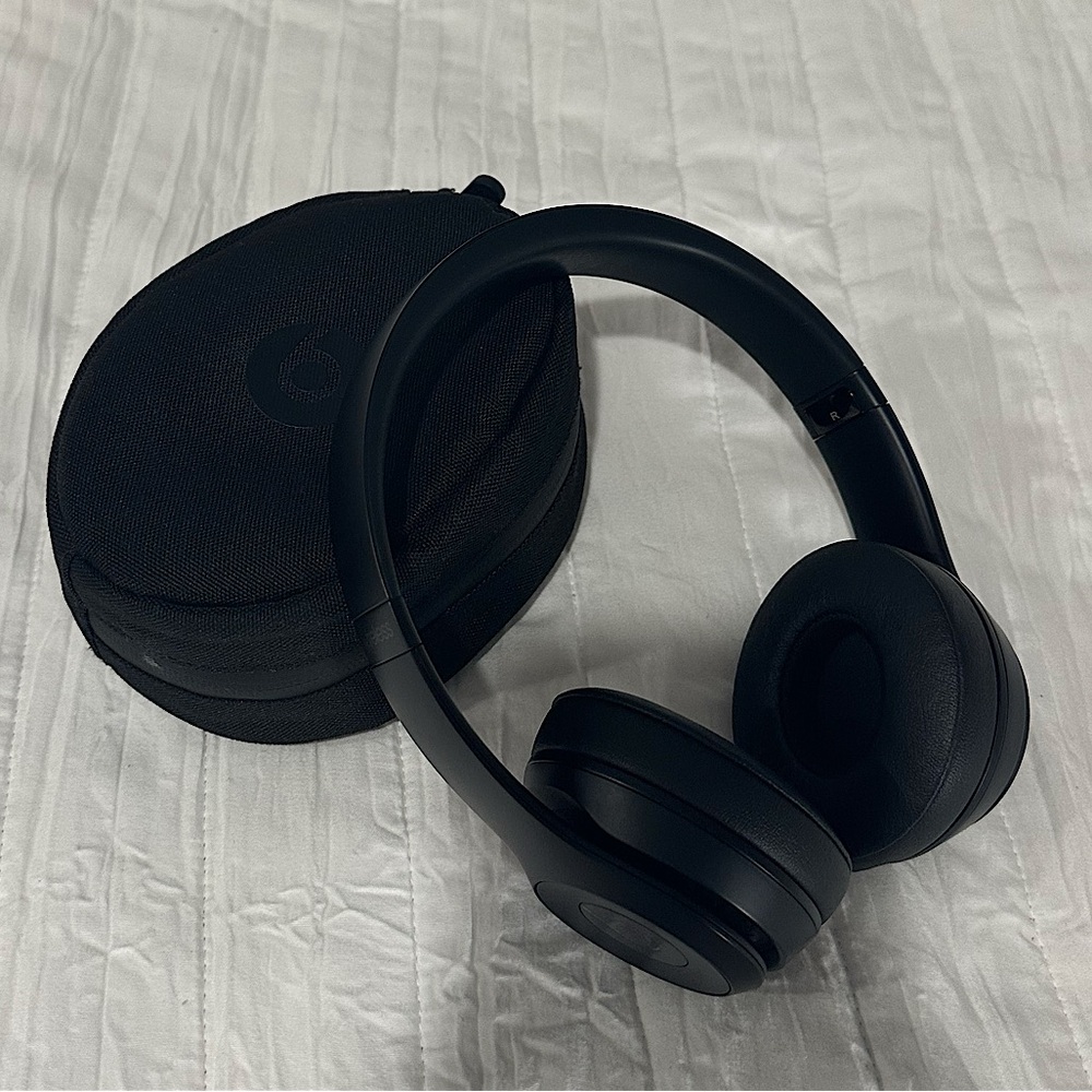 Beats Solo 3